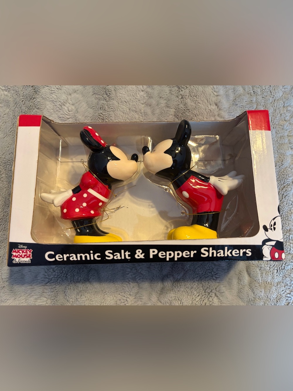 Disney Mickey & Minnie Ceramic Figurine Salt and Pepper Set - Red/Black/Yellow